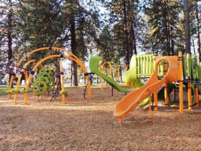 Within easy walking distance from Shady Maple - 0.5 miles