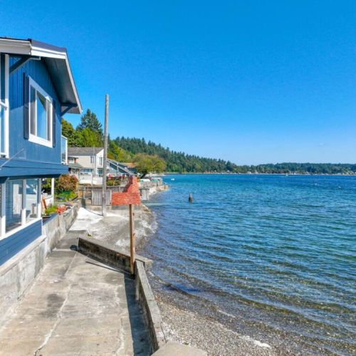 View of the coastline from the sea wall.