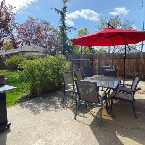Al fresco dining hot off the grill!