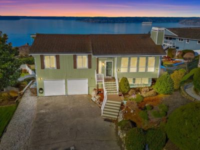 Easy late check-in on your schedule...we'll leave some lights on