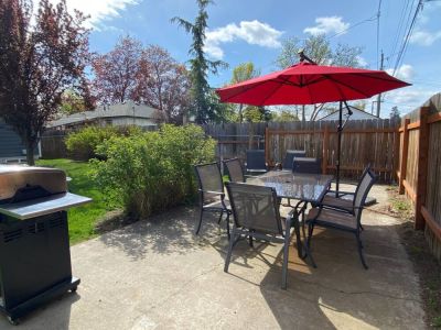 Al fresco dining hot off the grill!