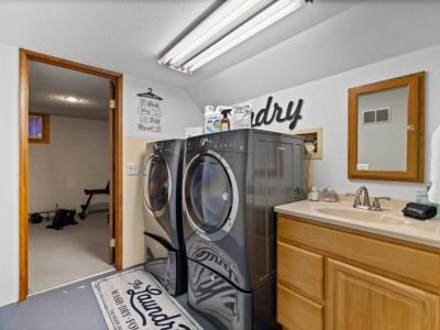 These Electrolux washer and dryer set is designed to simplify your laundry routine and deliver outstanding performance.  All for your laundry convenience