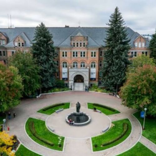 Gonzaga University is located 0.8 miles from Downtown Luxe with a 3-5 minute drive.