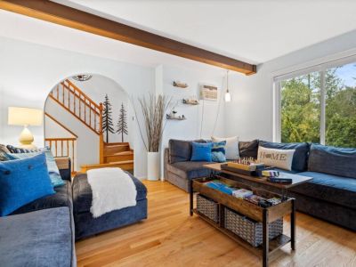 Transform your living space with this innovative coffee table that seamlessly converts into a functional workspace or expands for additional dining.