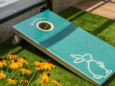 The rooftop deck is the perfect space to play outdoor games, read, or enjoy sitting in the sun.