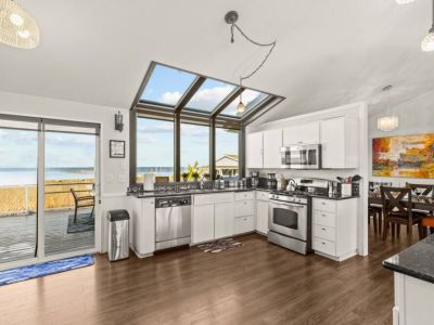 Gorgeous Westernly Views from the kitchen and dining room