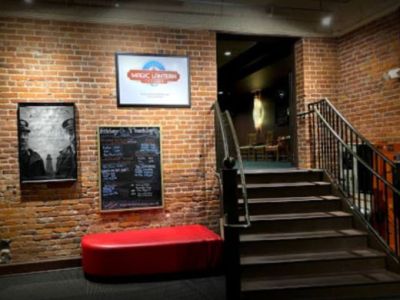 Magic Lantern on Main is an Art-house cinema. It opened in 1931, showing documentaries, independent, & foreign films on two screens.