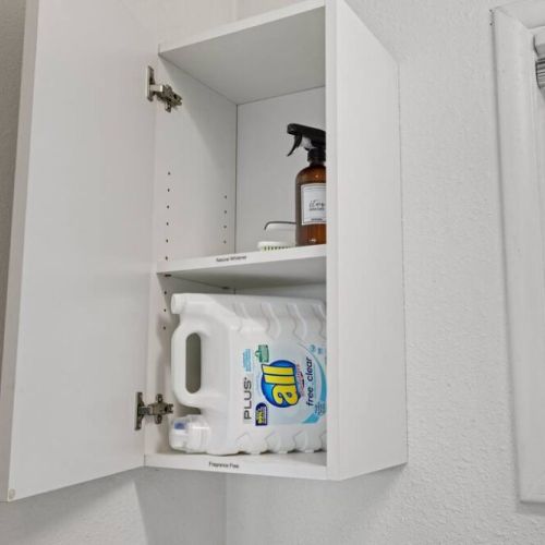 We are 100% committed to Green Cleaning: fragrance-free detergent, natural bleach alternative brightener, and all-natural super effective stain remover.