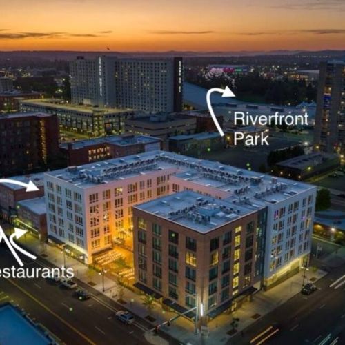 Take advantage of being within walking distance to the best restaurants, pubs, shopping, and activities in Spokane.