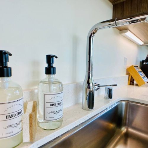 Green Clean & Eco-Friendly Amenities. No harsh chemicals or synthetic fragrances.