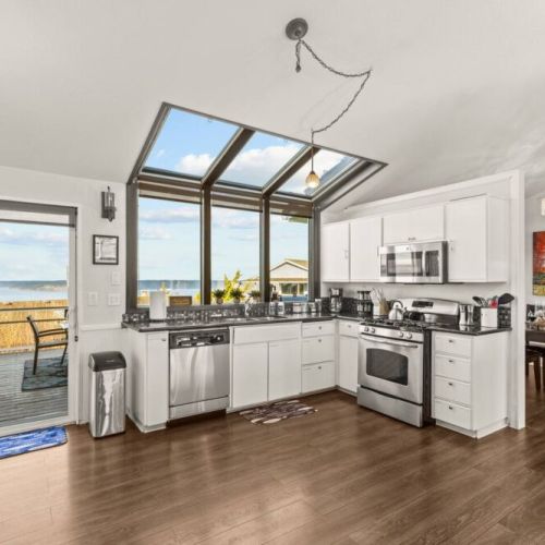 Gorgeous Westernly Views from the kitchen and dining room