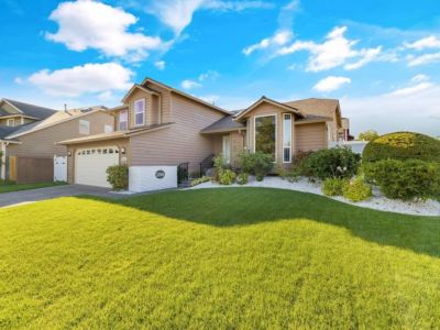 Step into a world of natural beauty and tranquility with this lush green grass, inviting you to kick off your shoes and indulge in the softness underfoot