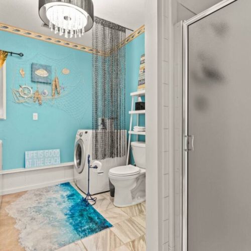 Lower Level Full Bathroom & Laundry Room