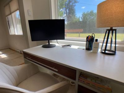 Extra workspace is available with the drop down pull out laptop drawer.