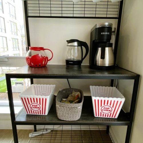 Keurig Duo, Electric Kettle & a kernel microwave popcorn bowl begins & ends day