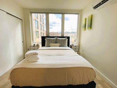 Fluffy cotton towels and luxury cotton sheets make for a luxurious stay.