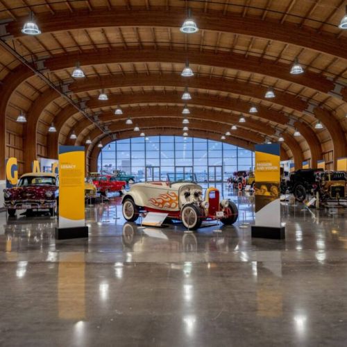 LeMay-Americas Car Museum: 11 miles