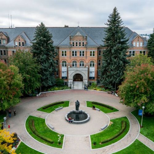Gonzaga University is located 0.8 miles from Downtown Luxe with a 3-5 minute drive.