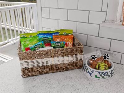 We prepared human guest treats for you and some crunchy biscuits for furry family members.