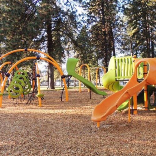 Within easy walking distance from Shady Maple - 0.5 miles