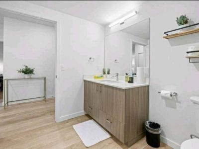 Clean and polished fixtures reflect our commitment to providing a refreshing and hygienic oasis for your daily rituals.