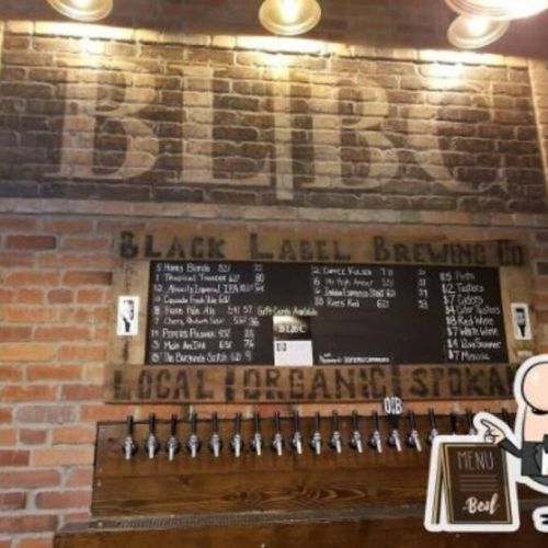 Saranac Commons-A large, open, beautifully-designed space shared by six vendors: Black Label Brewing Company, Boots Bakery, Hatch Beaker and Burr, and Peace Pie. Only 1.5 blocks from Downtown Bliss-an easy 4 minute walk.