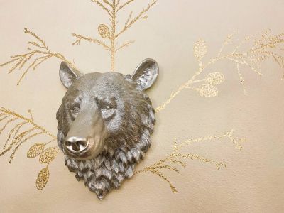 The owner's hand-painted details can be seen in various rooms.