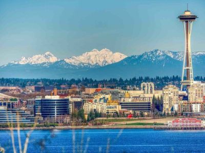 Hamilton Viewpoint Park-enjoy a stunning view downtown Seattle, Elliot Bay, the harbor, and the Cascade Mountains 2.8 mi
