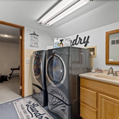These Electrolux washer and dryer set is designed to simplify your laundry routine and deliver outstanding performance.  All for your laundry convenience