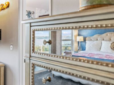 Luxerious furnishings provide plenty of storage space