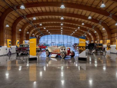 LeMay-Americas Car Museum: 11 miles