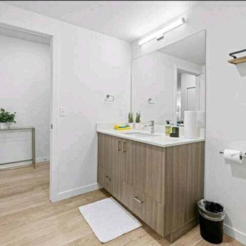 Clean and polished fixtures reflect our commitment to providing a refreshing and hygienic oasis for your daily rituals.